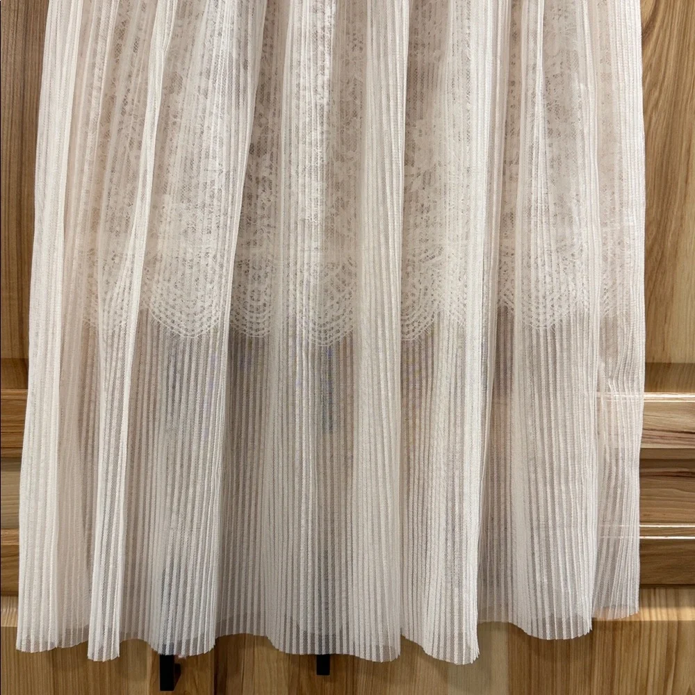 NWT Victoria's Secret Feminine Cream Pink Sheer Lace Underlay Midi Skirt Sz S